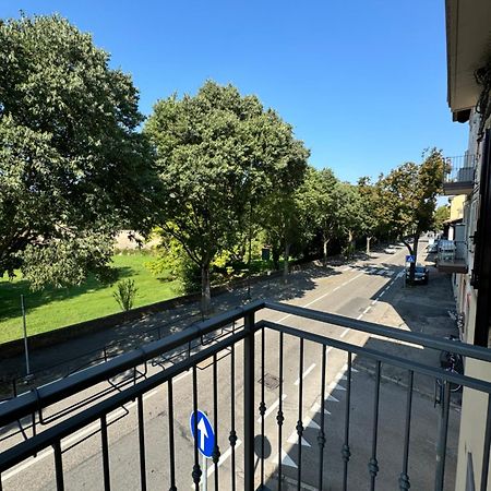 Casaspensieratezza - 5 Persone - Posto Auto Riservato - Colazione Forlì Eksteriør bilde